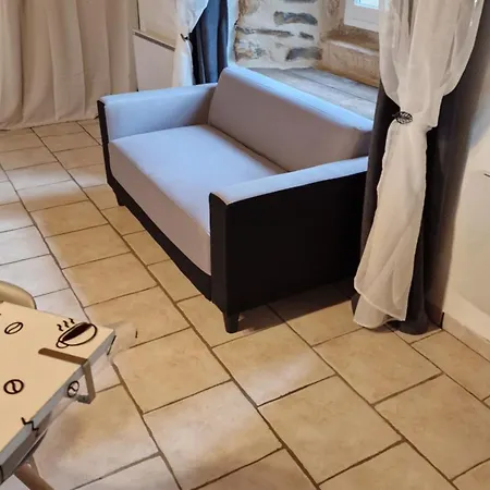 Maison De Campagne * Saint-Etienne-Lardeyrol