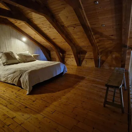 Maison De Campagne דירה Saint-Etienne-Lardeyrol